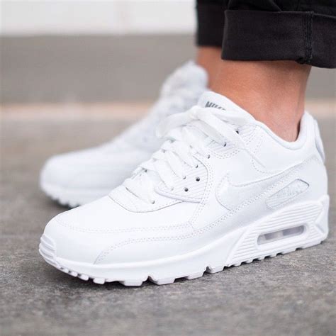 sneaker damen weiß nike leder|Nike weiße schuhe.